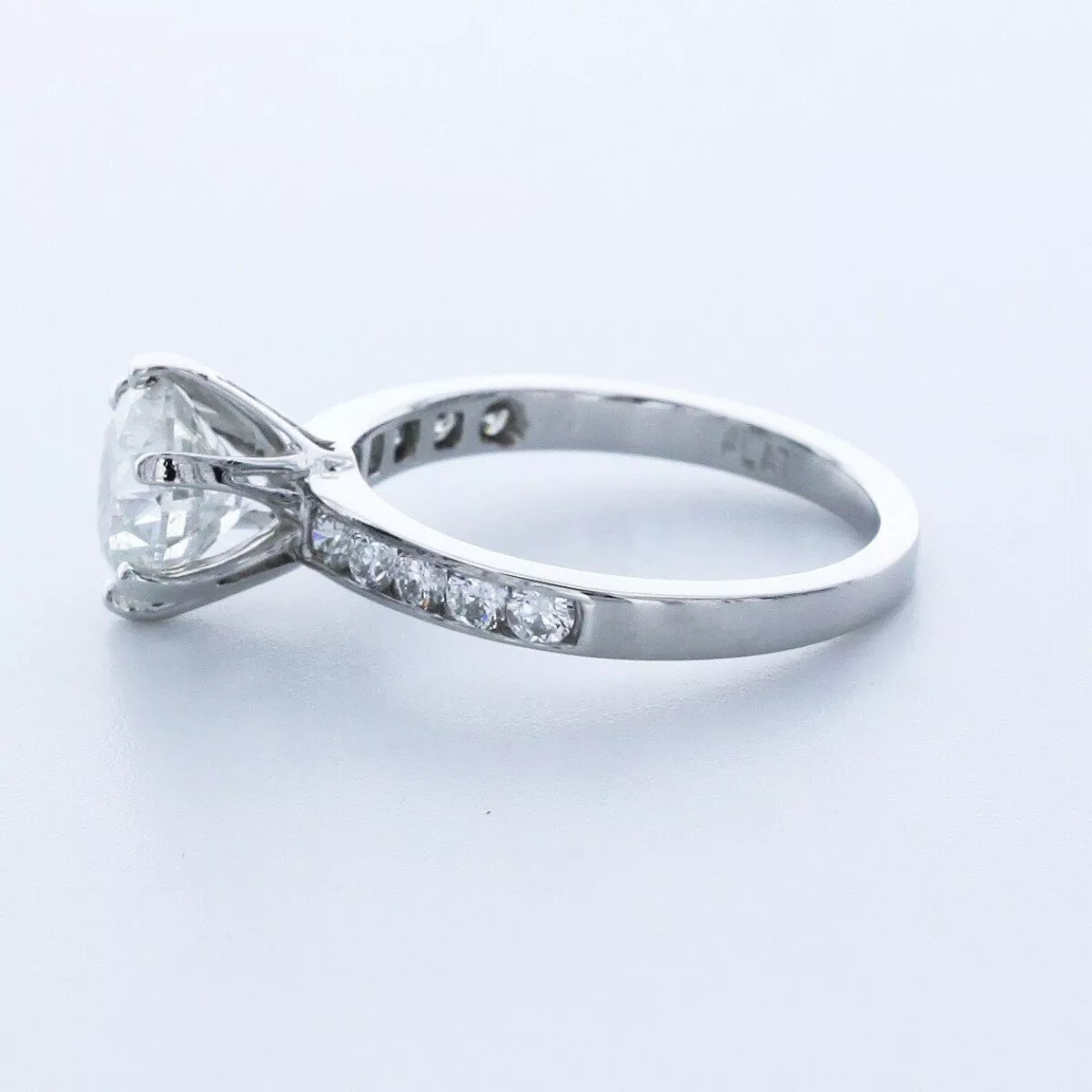 Engagement Ring Platinum Classic 2.71 Carat Round Lab-Grown Diamond E SI1