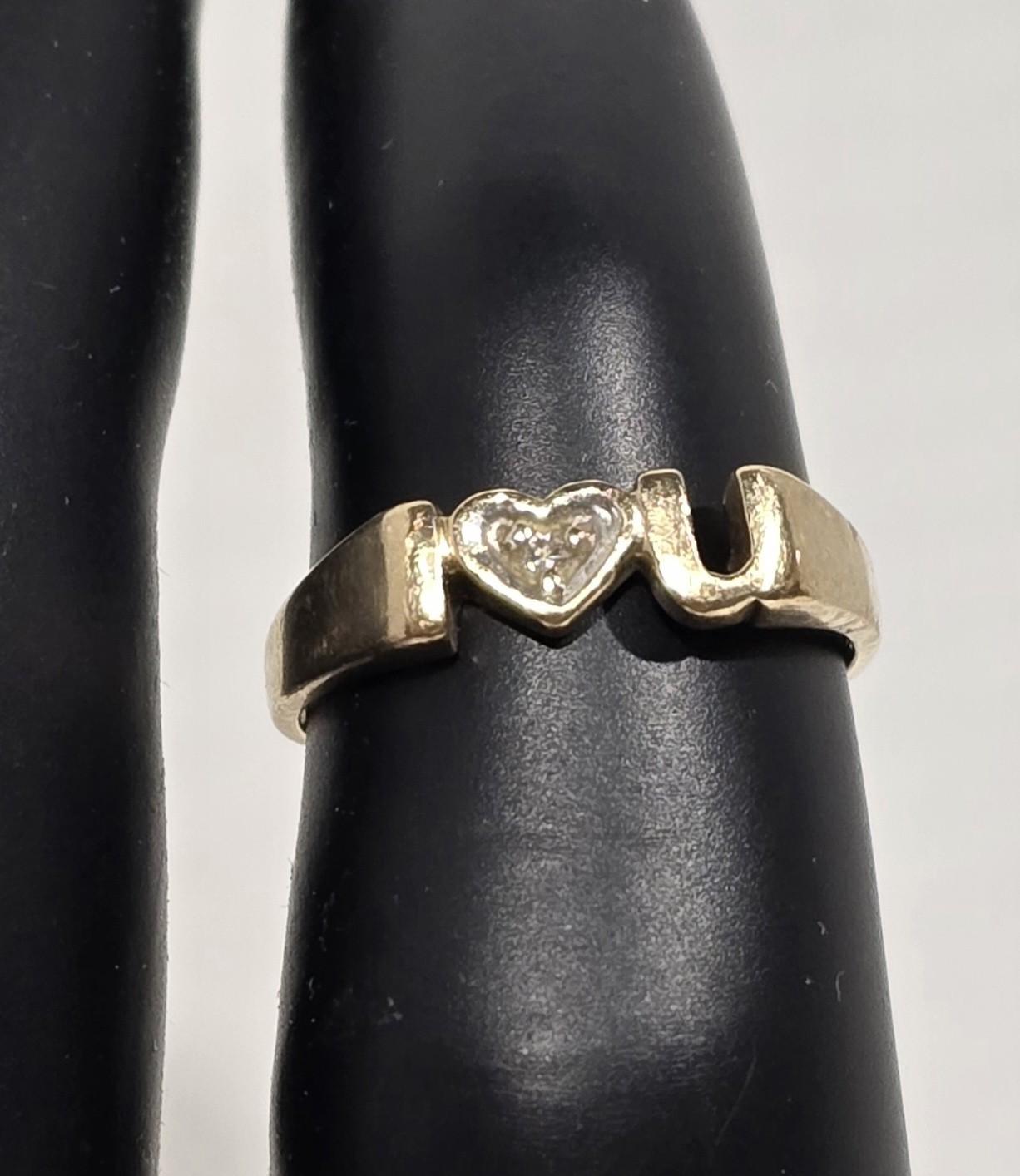 10K Yellow Gold I Love You Ring – Size 5/5.5 – 15.9mm I❤️U – 1.46 Grams