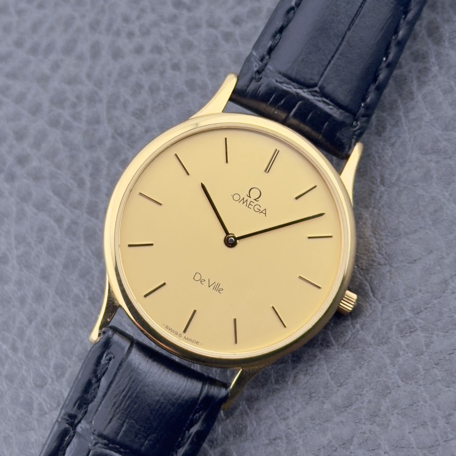 Vintage 1983 Omega DeVille – Gold Dial – Push Crown – Ref 195.0039 – Men’s Watch