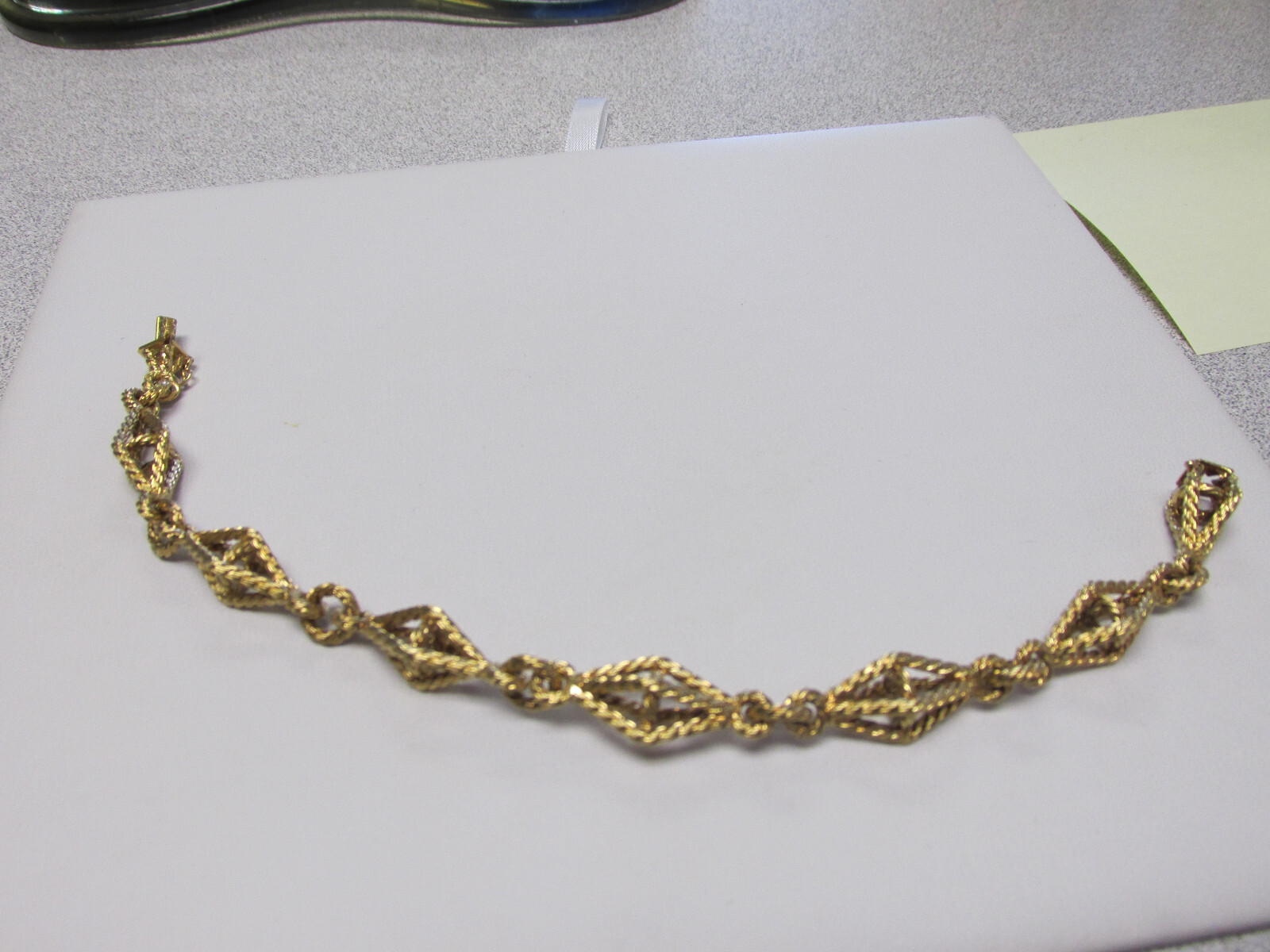 Unique Heavy Duty 18k Gold Chain Link Bracelet 8.25 inch Italy MAKE OFFER