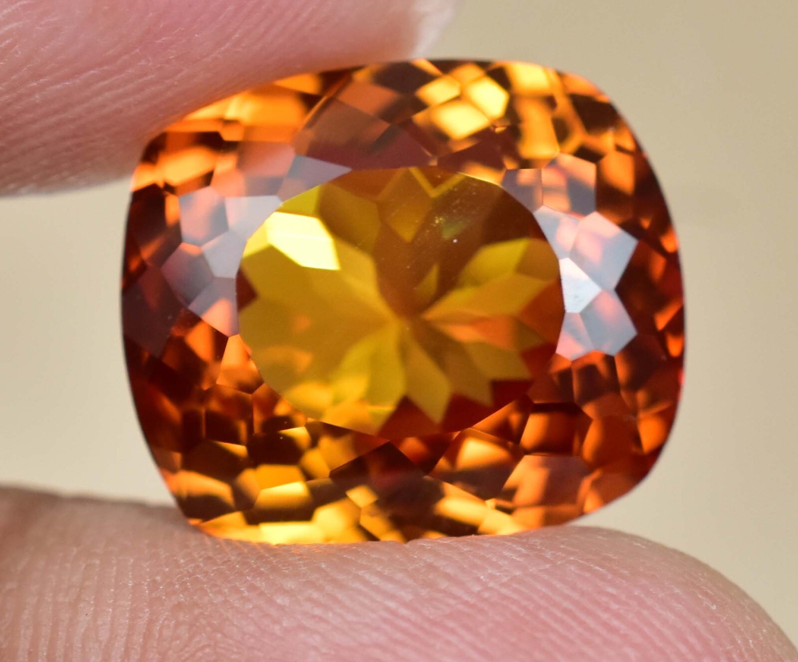 Natural imperial Topaz 18.80 Ct Cushion Stunning Flawless AGL Certified Gemstone