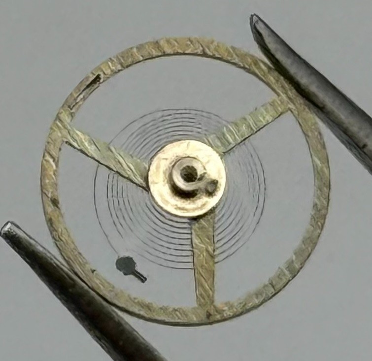 ST 69-21 Balance Wheel Complete And Spring Renata 1509 Watch Movement Parts NOS