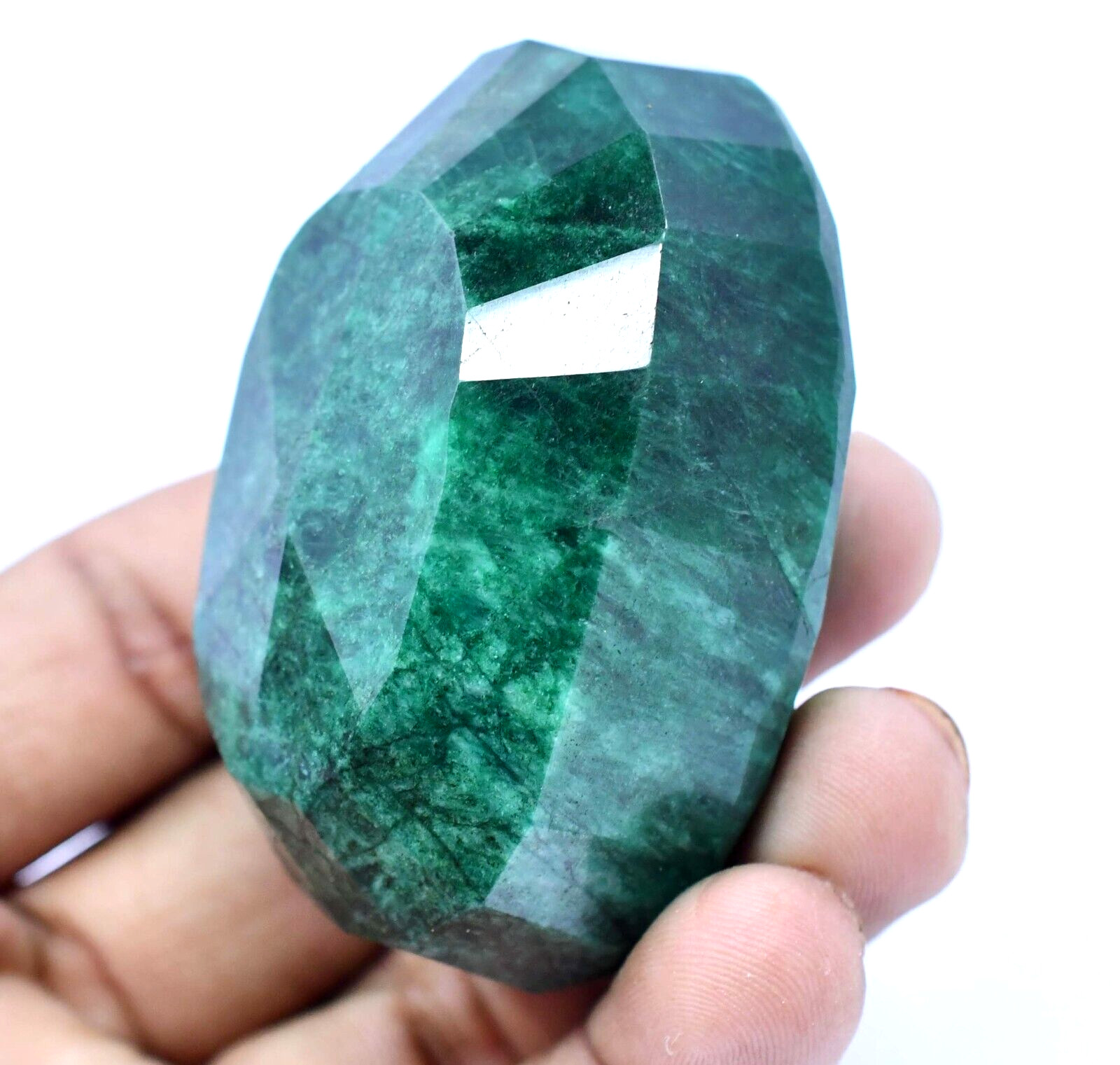 750.0 Ct Natural Huge Green Emerald Earth-Mined Certified Museum Use Gemstone