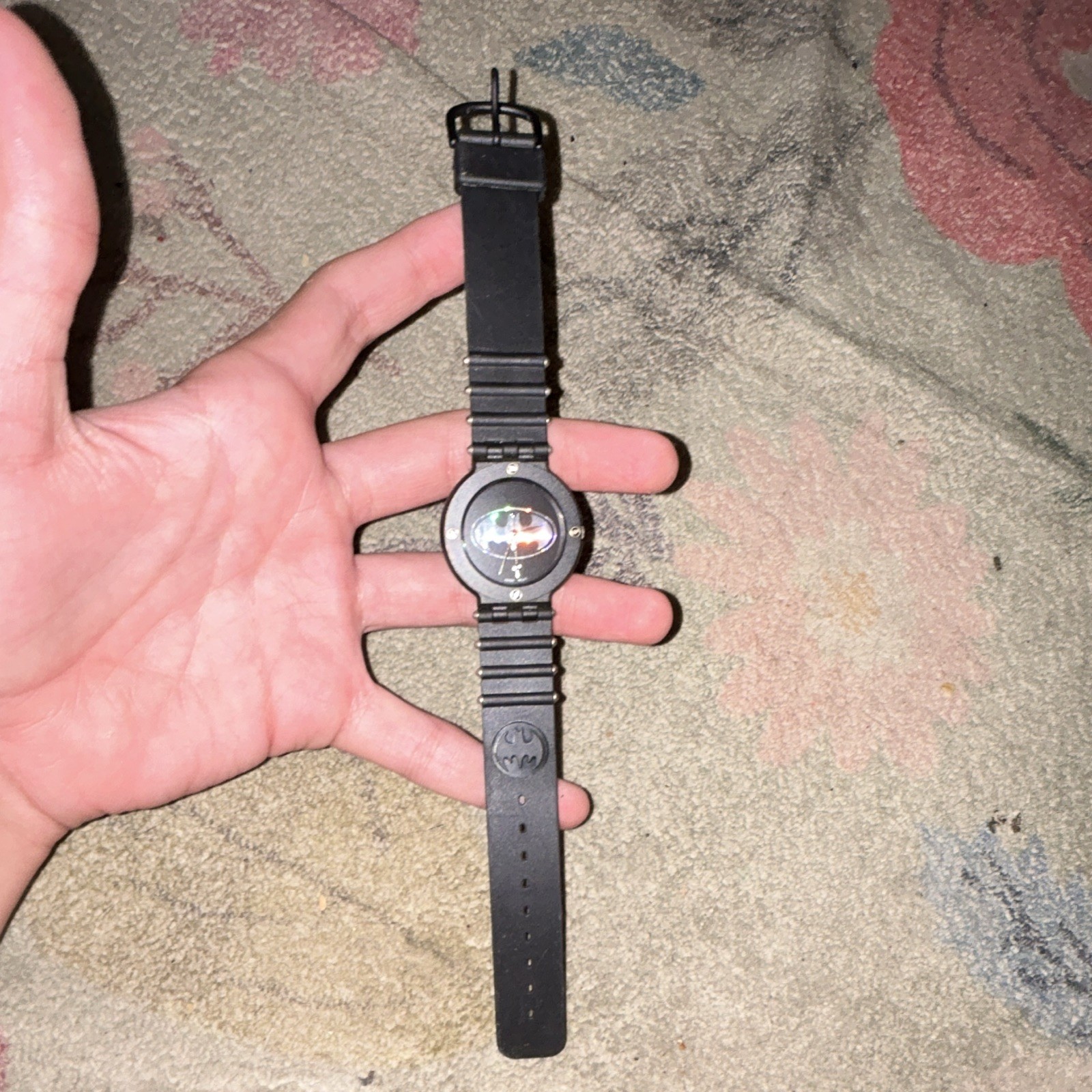DC Comics Batman Logo Kids Quartz Analog Wristwatch Black Rubber Strap 25mm