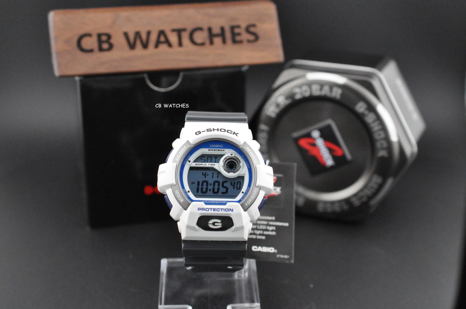 Rare Casio G-SHOCK G-8900SC-7 Classic Series Men White Digital Watch