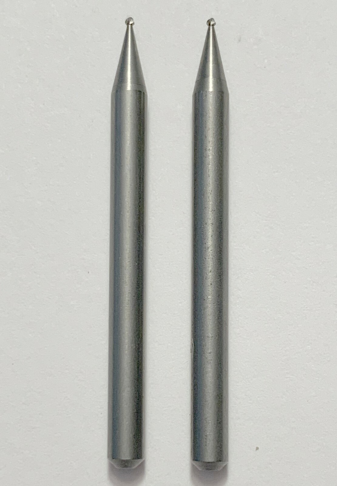 2 NEW DREMEL 105 ENGRAVING CUTTERS 1/32″ DIAMETER 1/8″ SHANK HIGH SPEED CUTTER