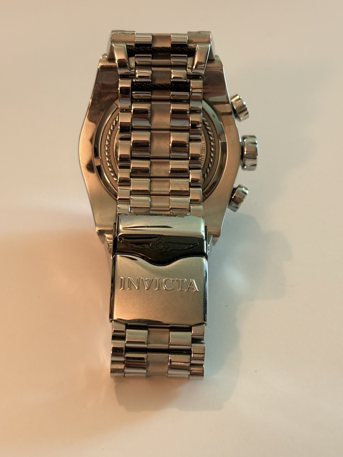 Invicta Men’s Bolt Zeus Reserve Chrono Two-Tone Steel Silver-Tone Dial Stunning