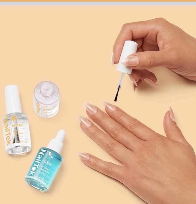 Nail Tek Recovery Kit – Damaged Nail Repair, Hydrate, Renew, Strengthen