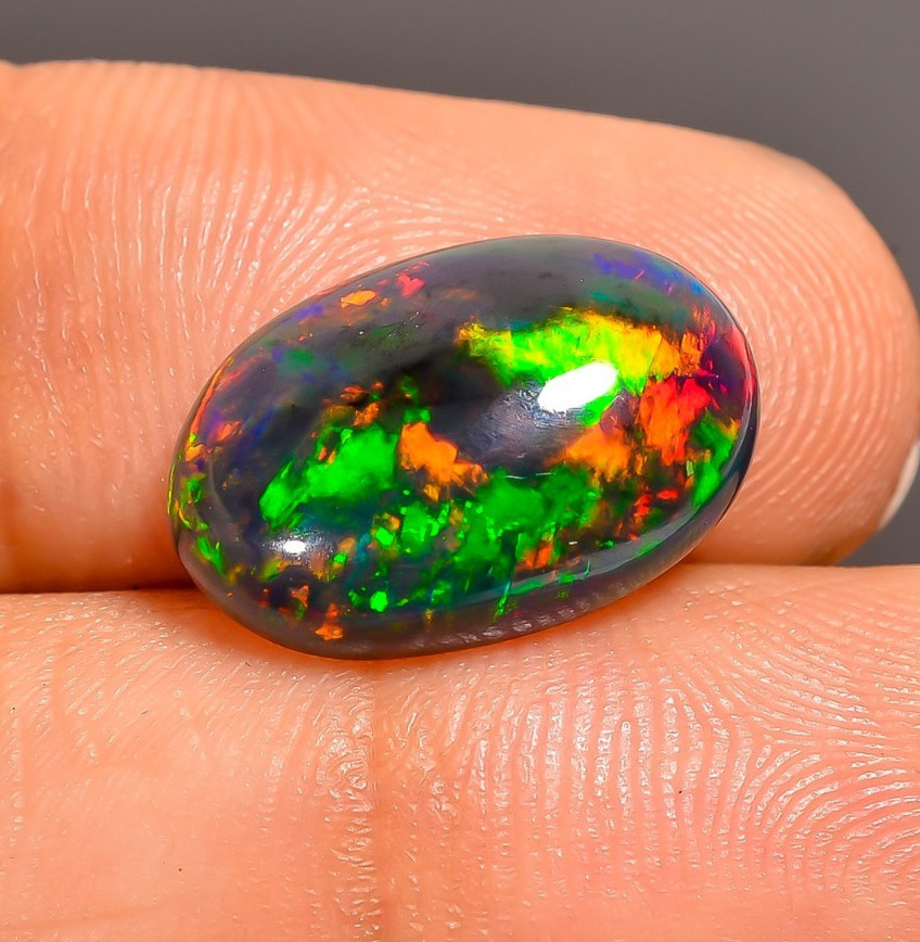 Natural Black Ethiopian Opal Oval Shape Cabochon Loose Gemstone 4.08 Ct 15X10X5