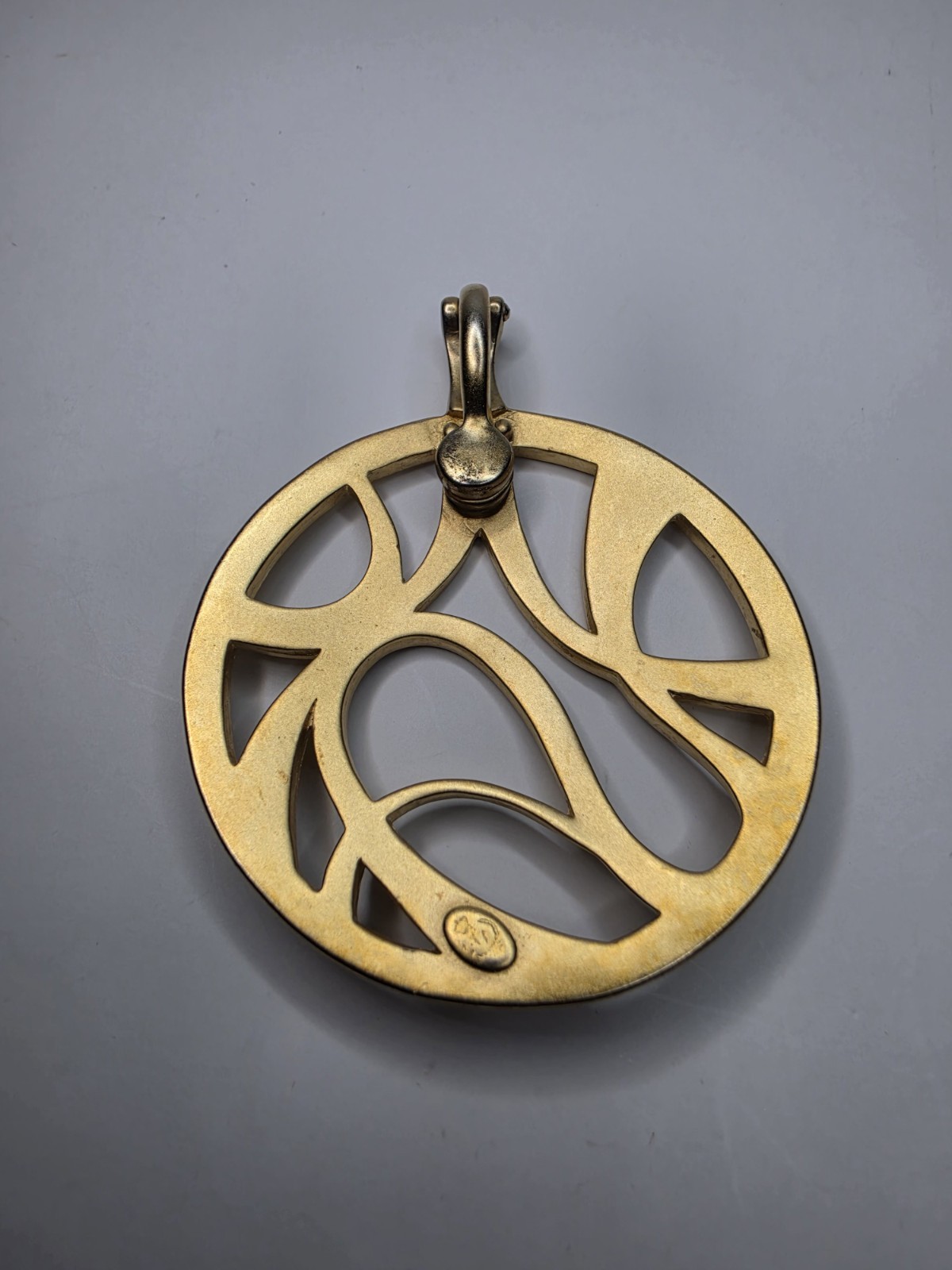 Premier Designs Pizazz Pendant Gold Tone Swirl Design