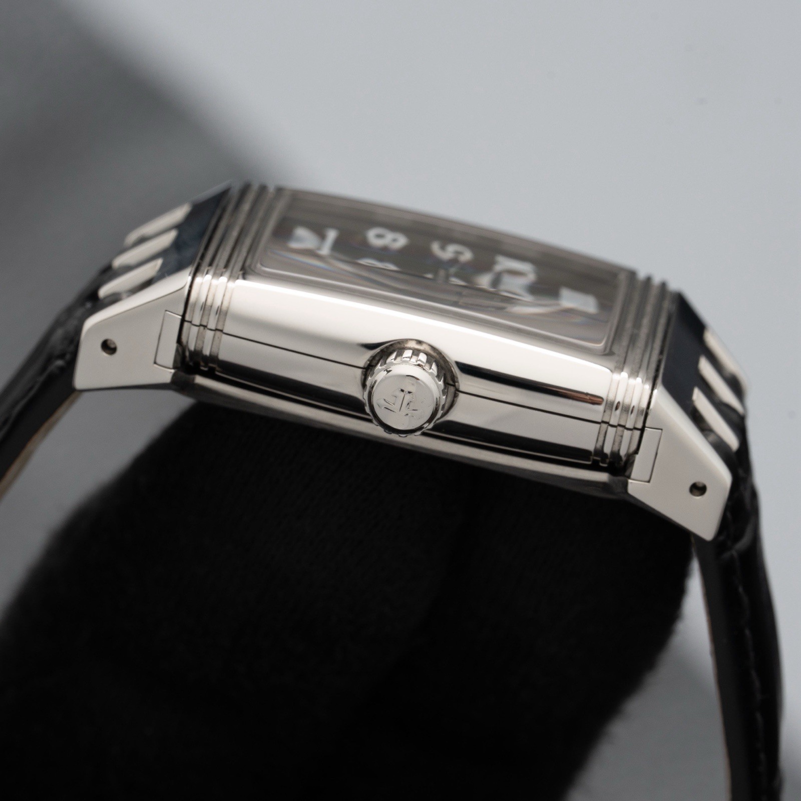 Jaeger-LeCoultre Q2908650 290.8.60 Reverso Black Dial On Leather Strap