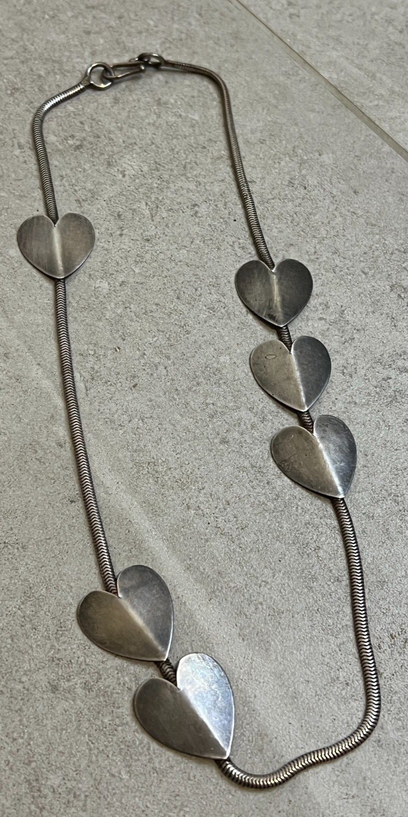 Vintage MENA MESSINA Sterling Silver Heart Necklace 21 Inches