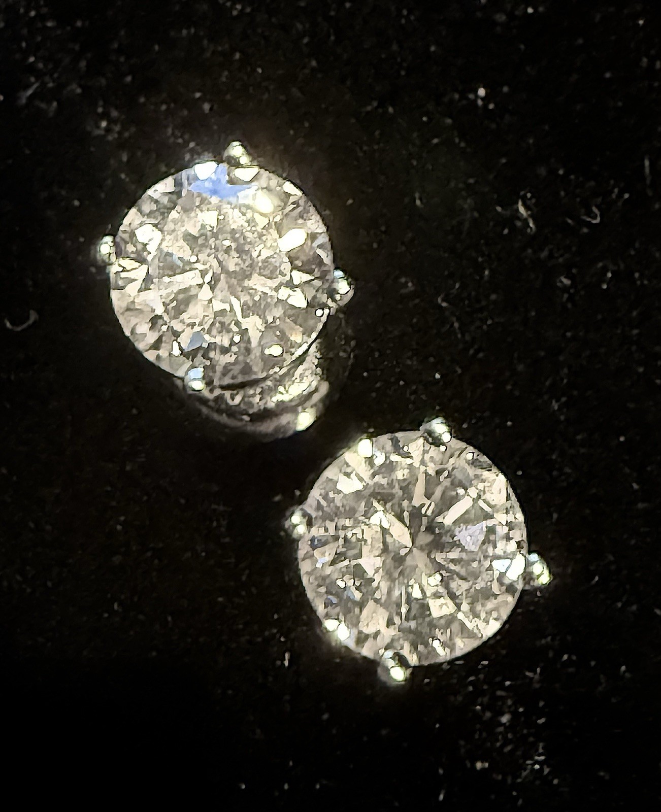 Vibrant Diamond Stud Earrings with Screwback posts