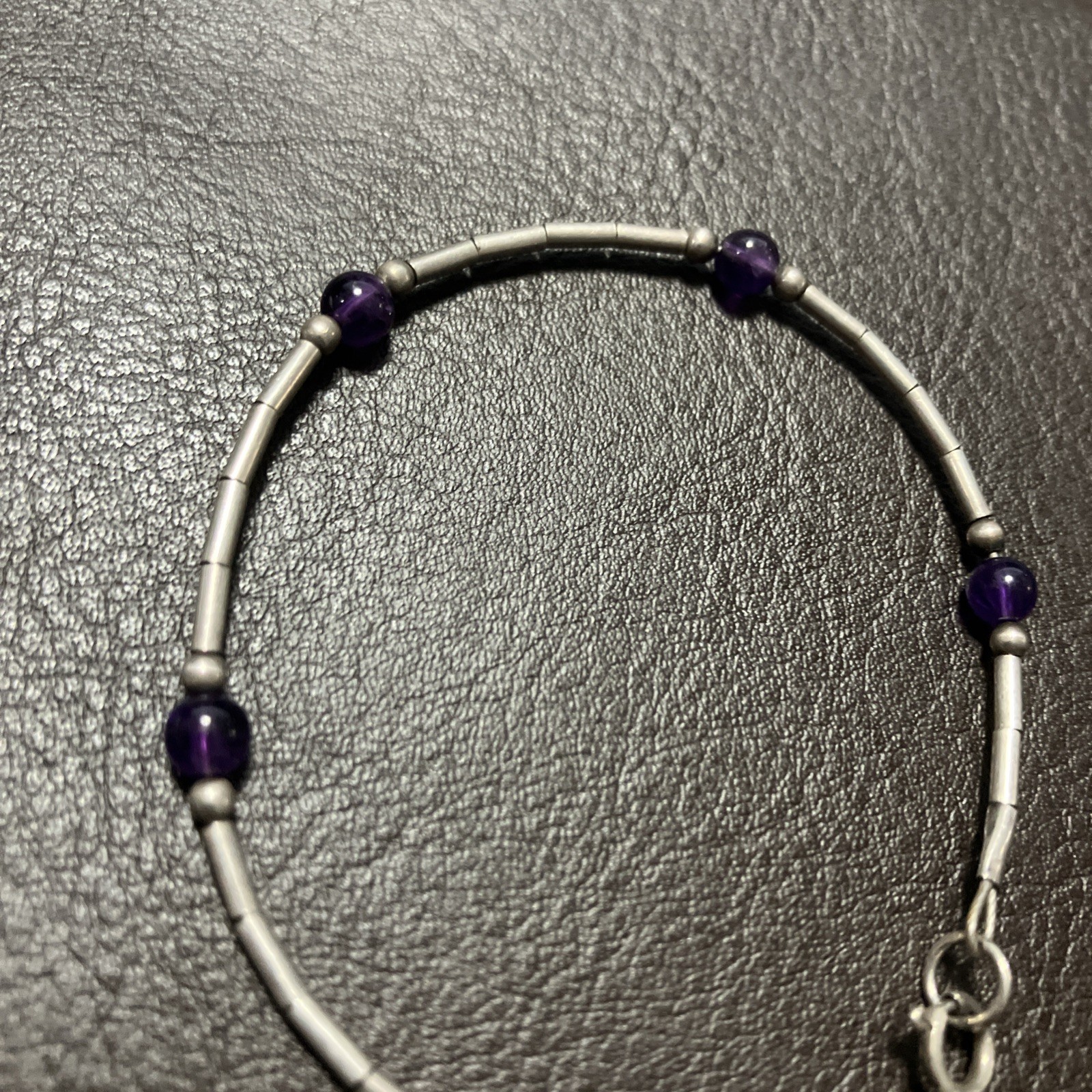 925 Sterling Silver Bracelet 2.4 Grams With Purple Beads 6.5 Inches Pre Owned