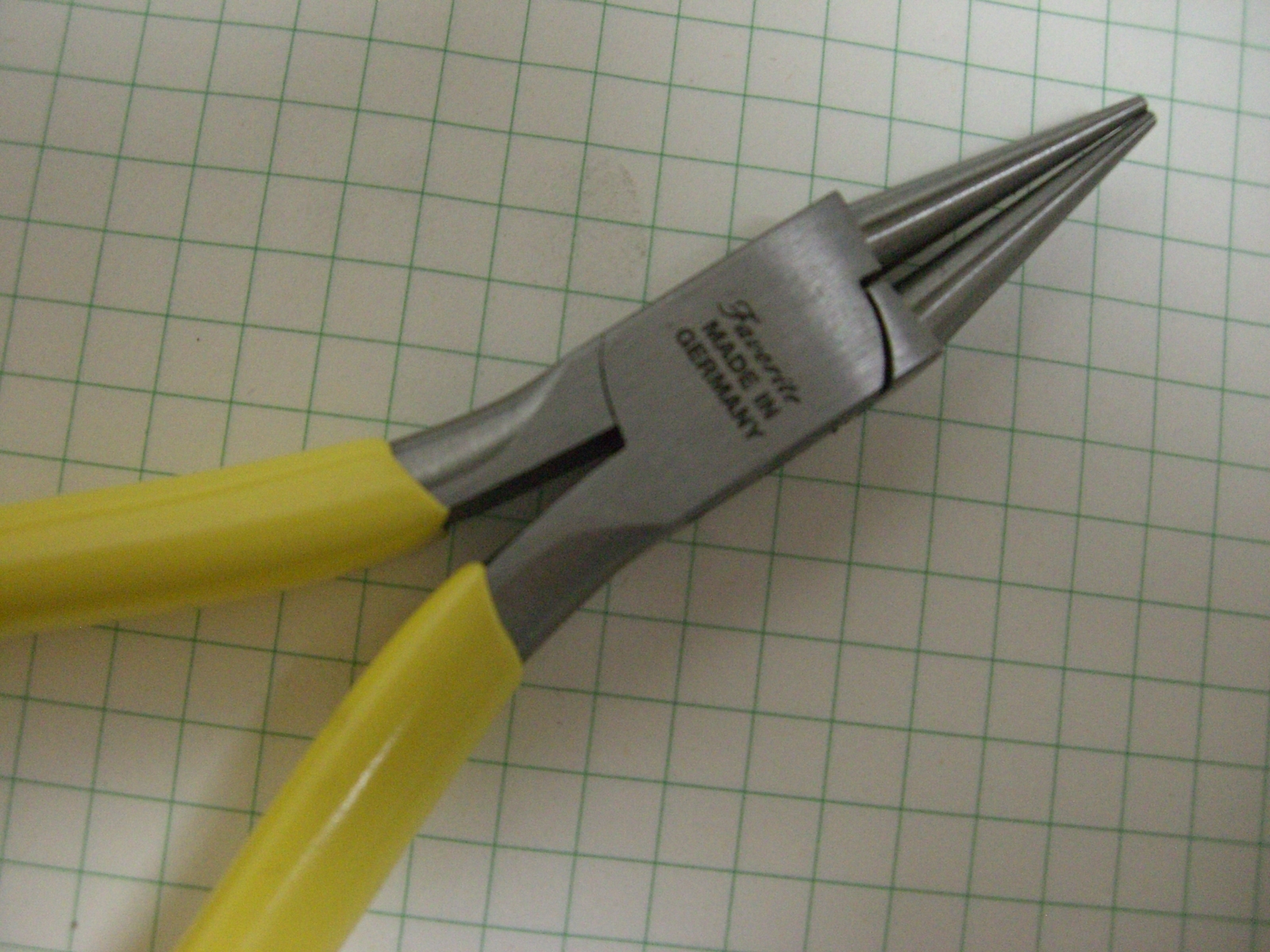 FavoriteUSA JEWELERS PRECISION ROUND NOSE PLIER 5″ BOX JOINT HIGH QUALITY