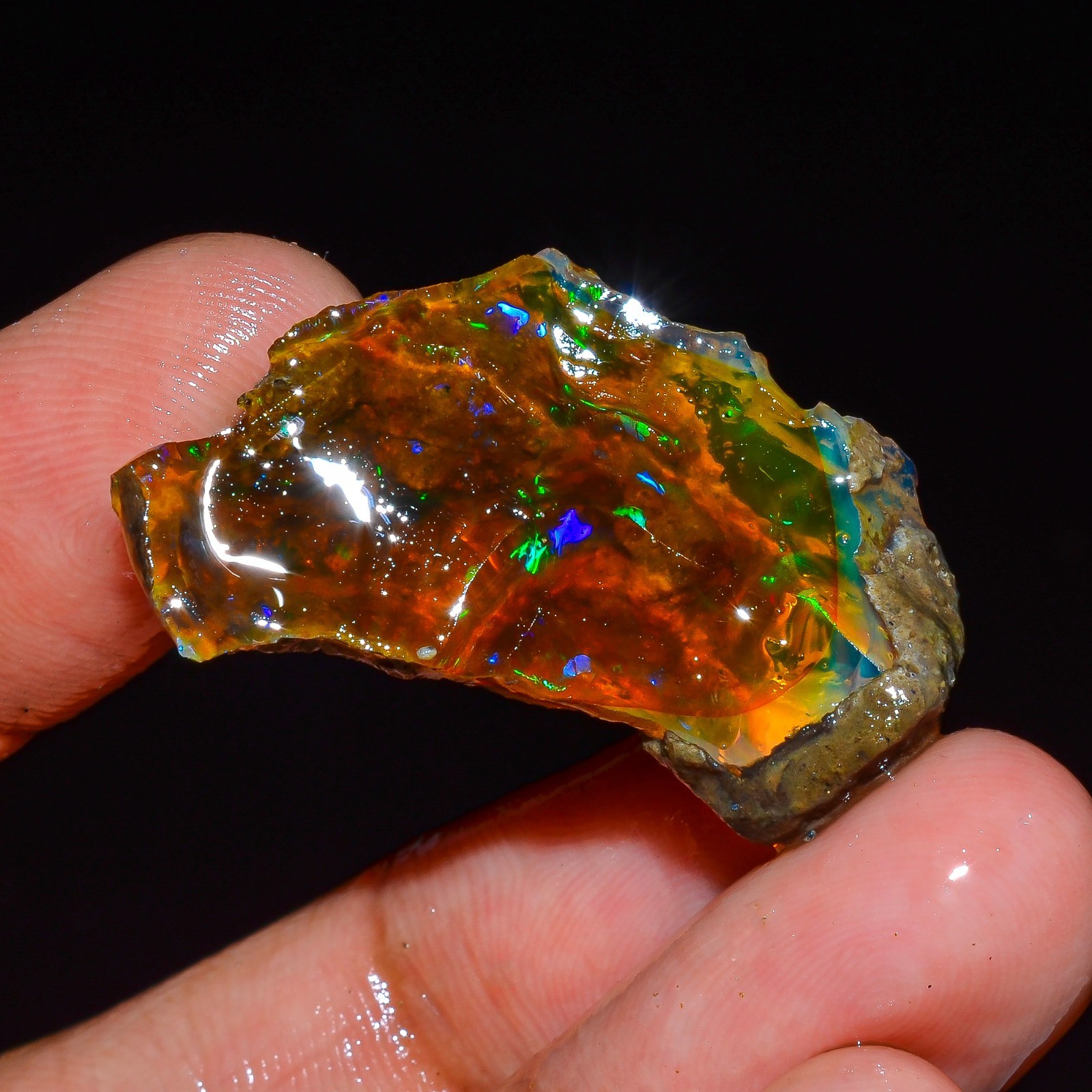 Classic Top Grade-100%Natural Welo Fire Ethiopian Oil Opal Rough-28.00 Carat