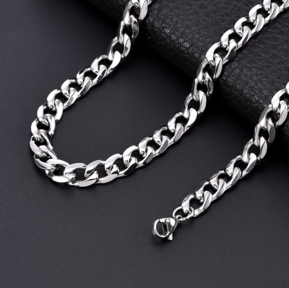 Stainless Steel 9mm Cuban Chain ( 24 inch,26 inch, 30 inch)