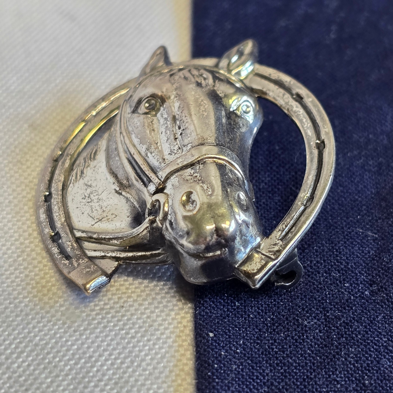 Sterling Silver Brooch 5.92g Fine Jewelry Horse & Horse Shoe Scatter Pin