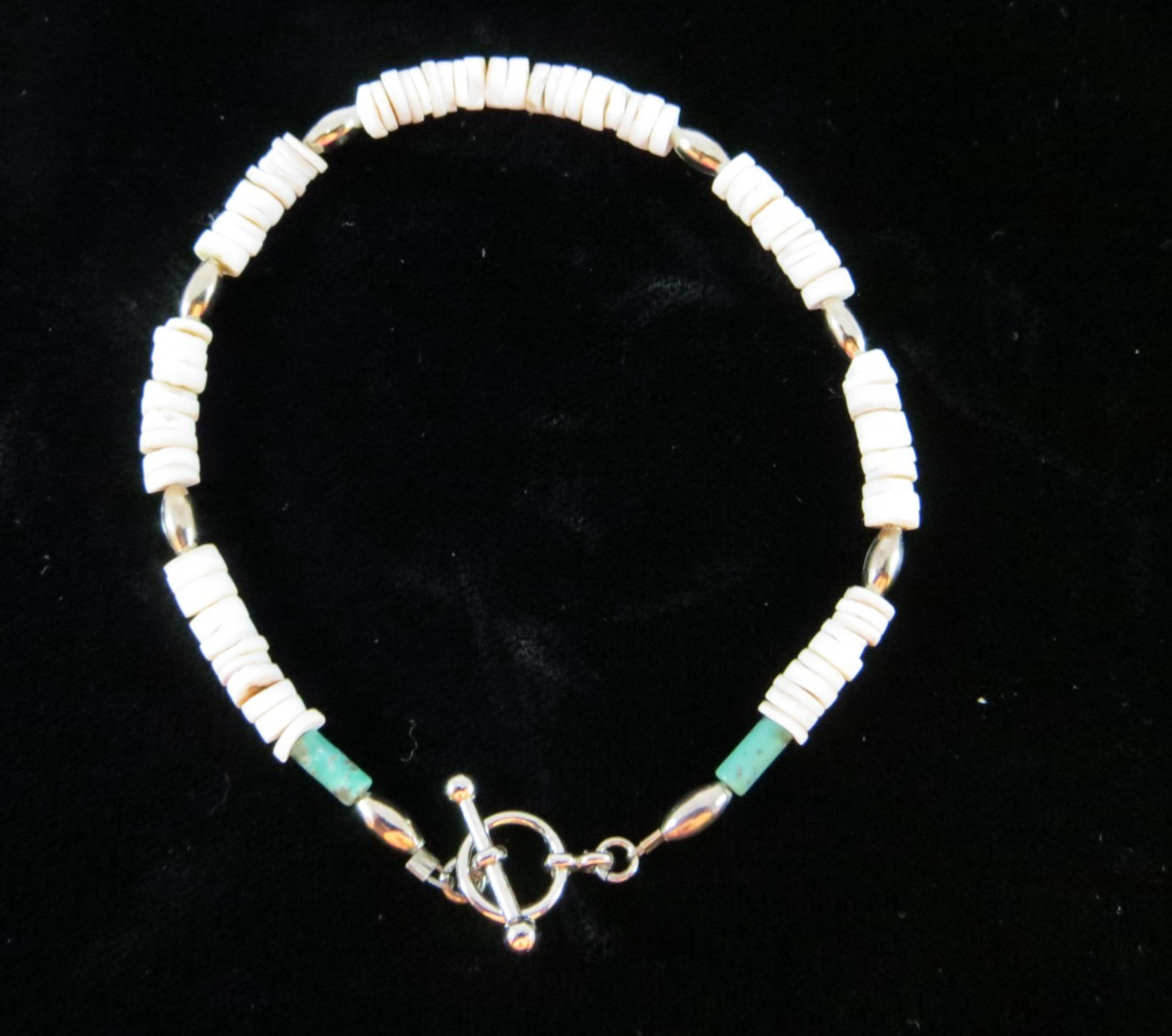 Heishi Bracelet, 9 in, Heishi White/Brown Shell, Turquoise & Silver-Plated beads