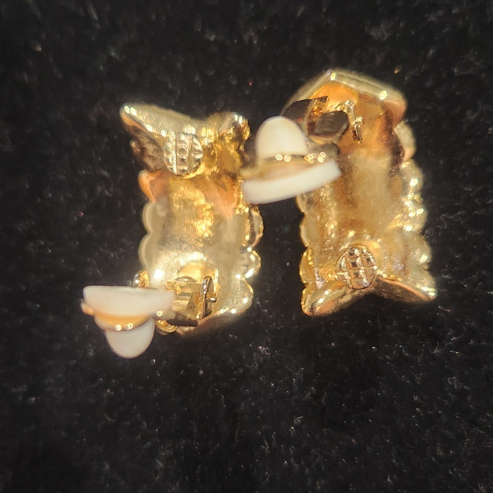 Gold Tone Pave Rhinestone Clip On Earrings Vintage Style Scalloped J Hoop