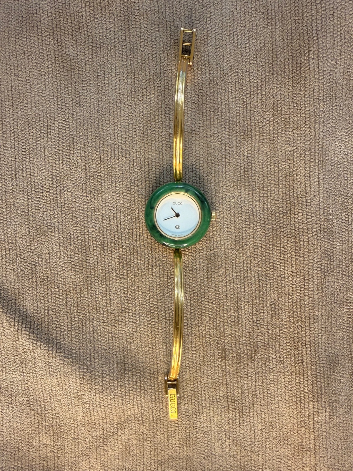 Gucci 1100L Gold Bangle Watch – Swiss Made, Working, 3 Interchangeable Bezels