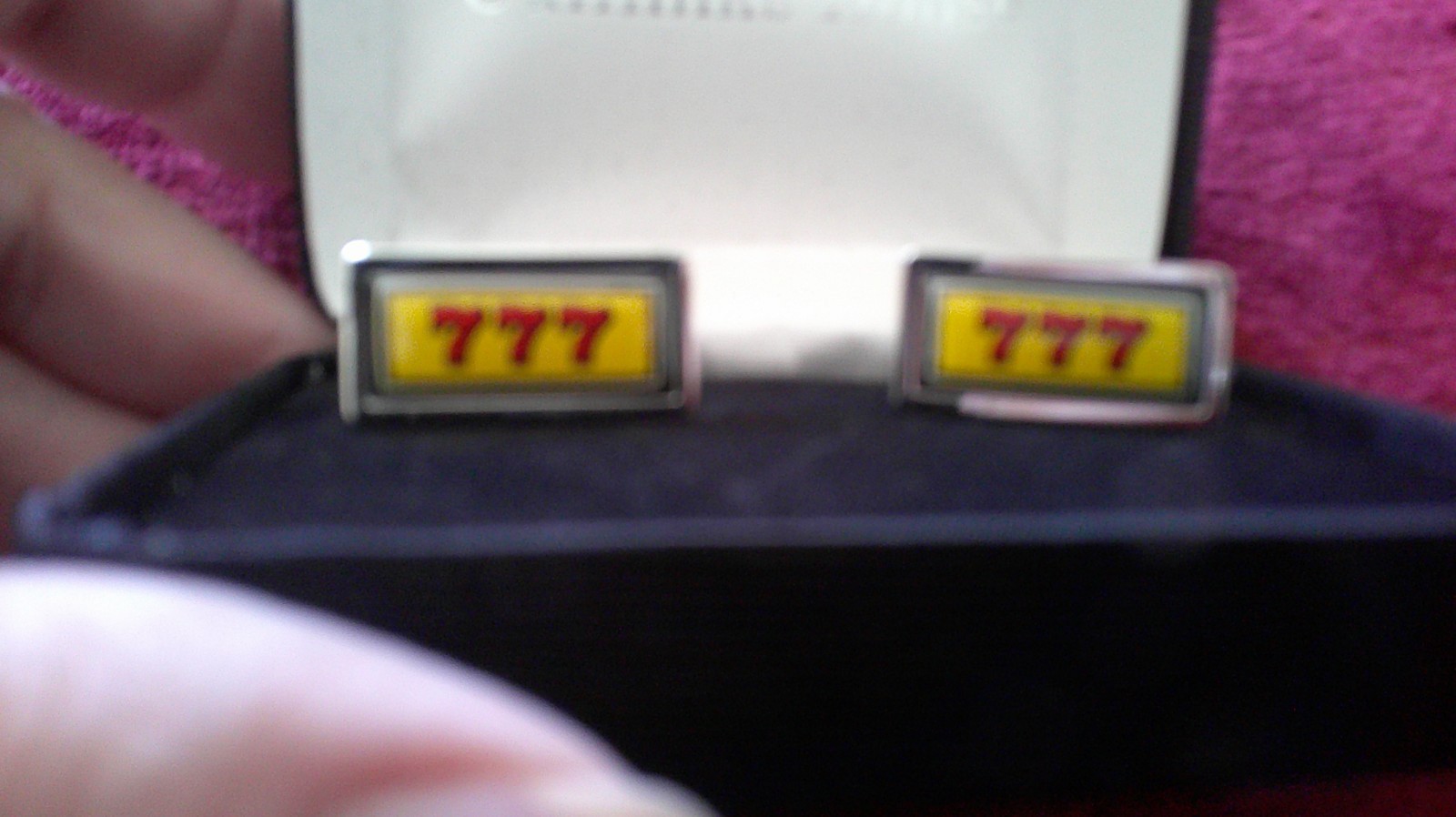 Cufflinks – Slot Machine Casino Numbers 777