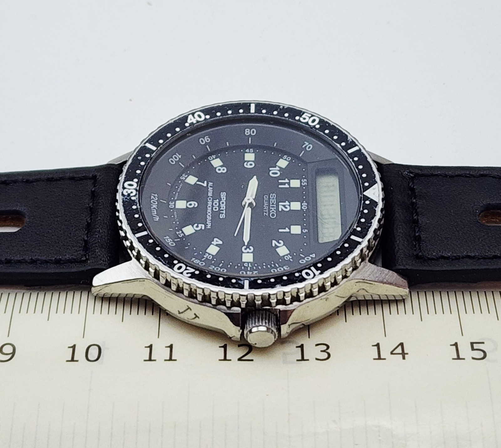 Men Vintage 1983 ANALOG-DIGITAL Watch SEIKO “Baby Arnie” H556-5029. Alarm. Chron