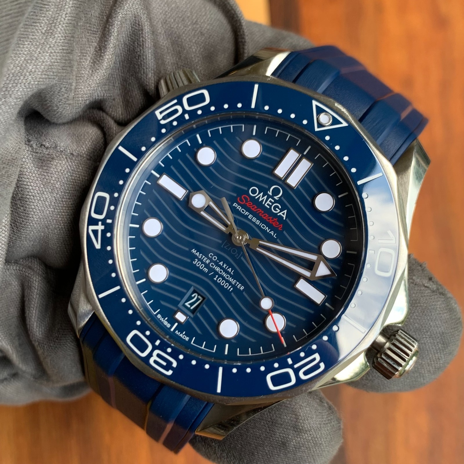 Omega Seamaster 300 Co-Axial Blue Dial Ref. 210.32.42.20.03.001 Box & Papers