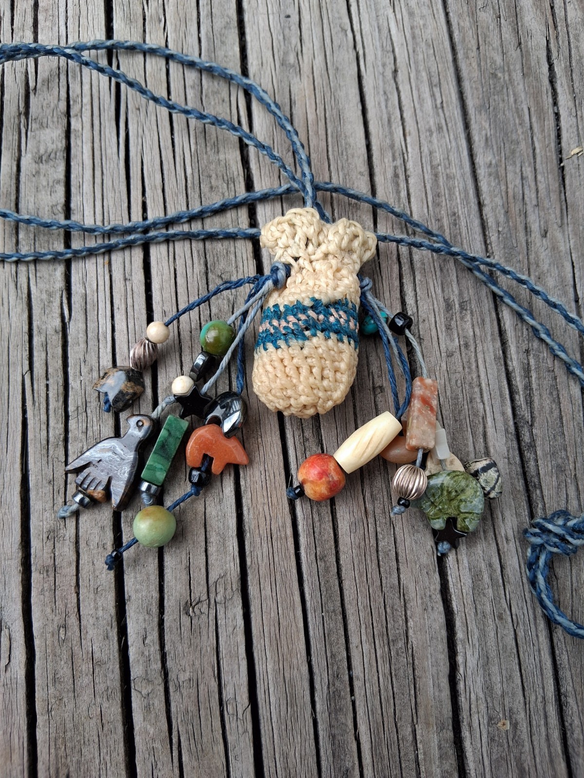 Vtg Fetish Necklace Beaded Pouch Animal Carvings Boho Natural Southwestern
