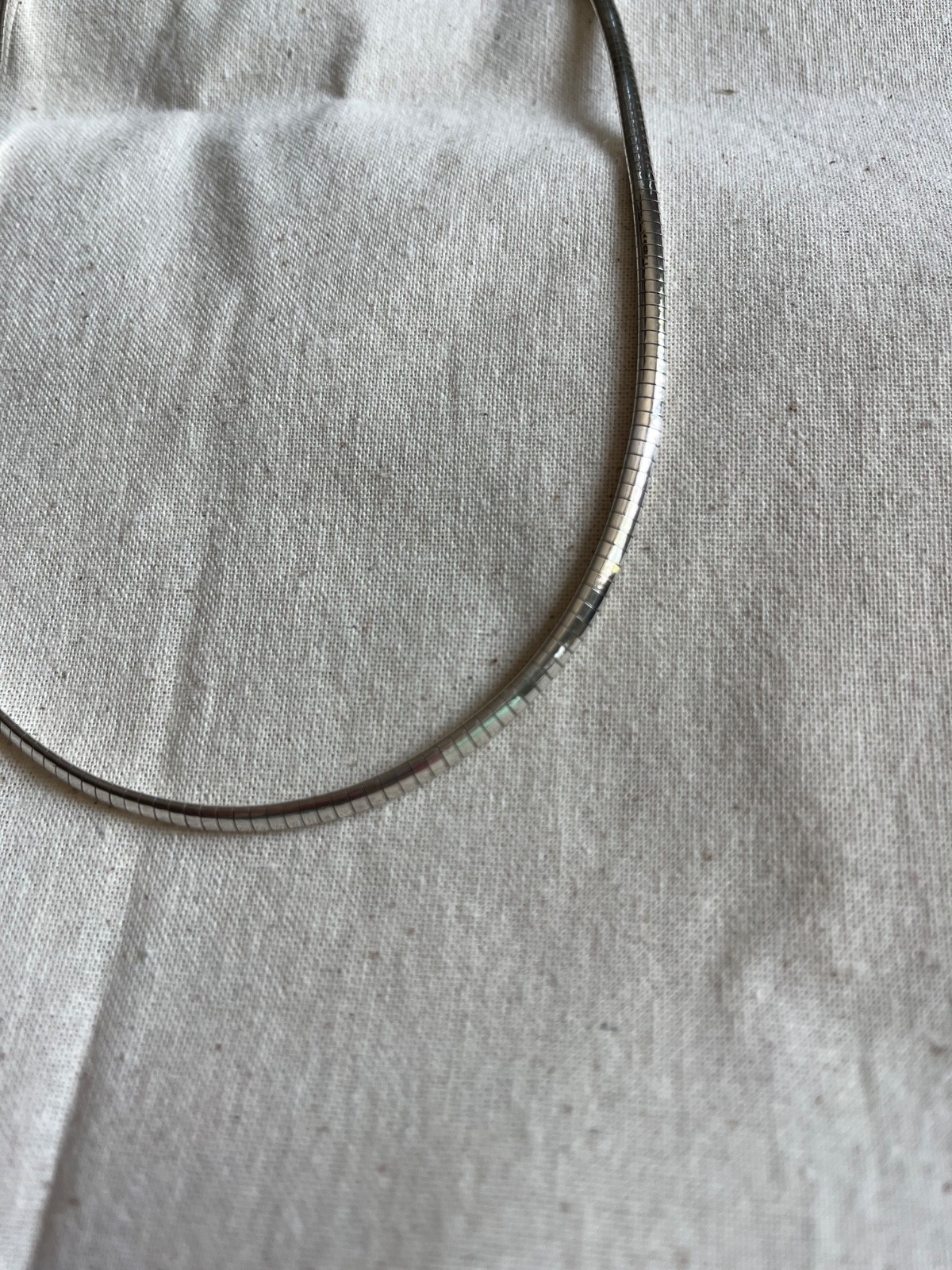 full sterling 925 silver 20 inch omega chain with lobster claw clasp 1 mm width