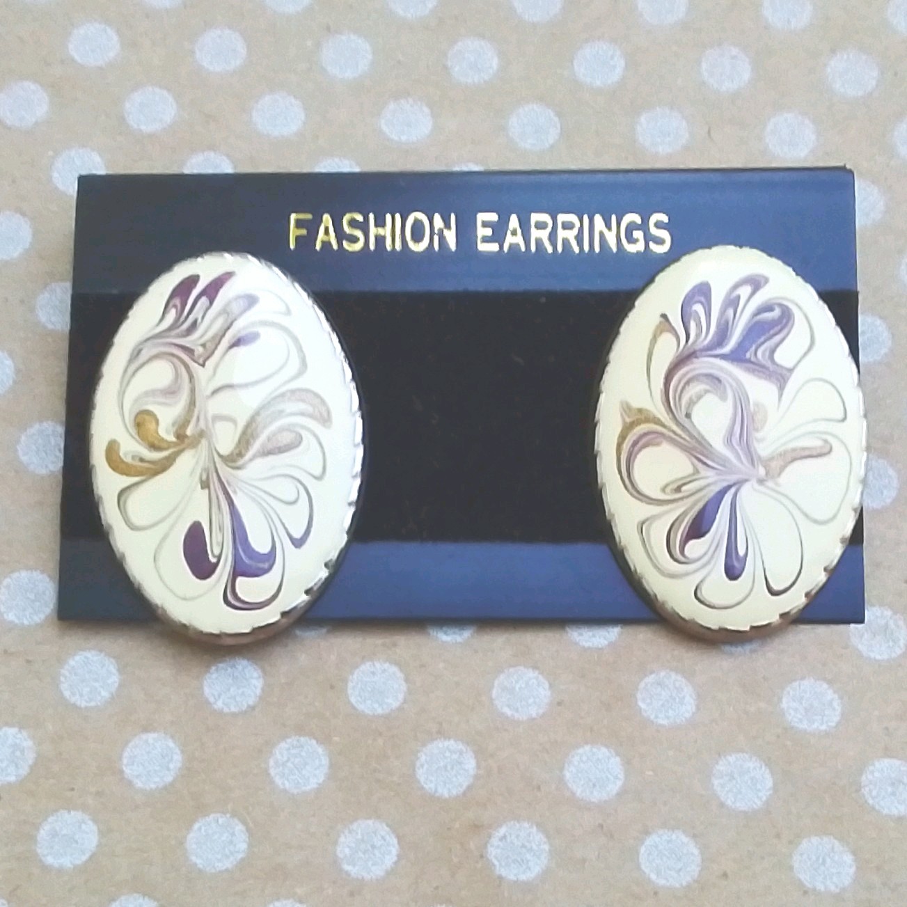 5 Pairs 1980 Vintage Earrings Stud & Dangle/Drop Mixed Colors Metal Plastic