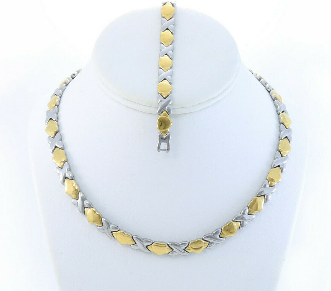 XOXO Hugs & Kisses Necklace Bracelet Set Stampato Stainless Steel 2 Tone 18″