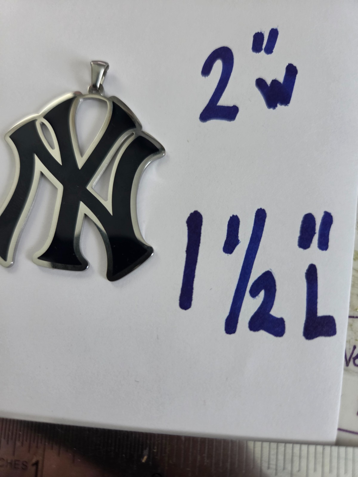 NY YANKEES BLUE NY STAINLESS STEEL CHARM IS 2″ High By 1.5″ Wide(45MM)