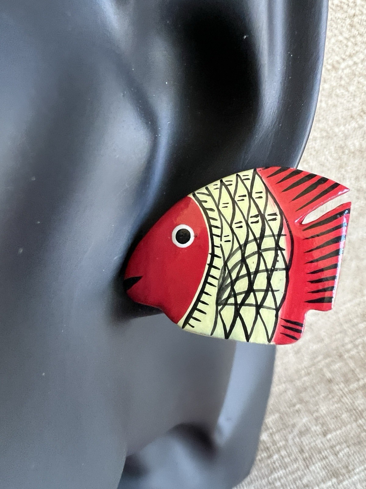 Red Fish Earrings 1” Lightweight Pierced Nautical Retro EUC