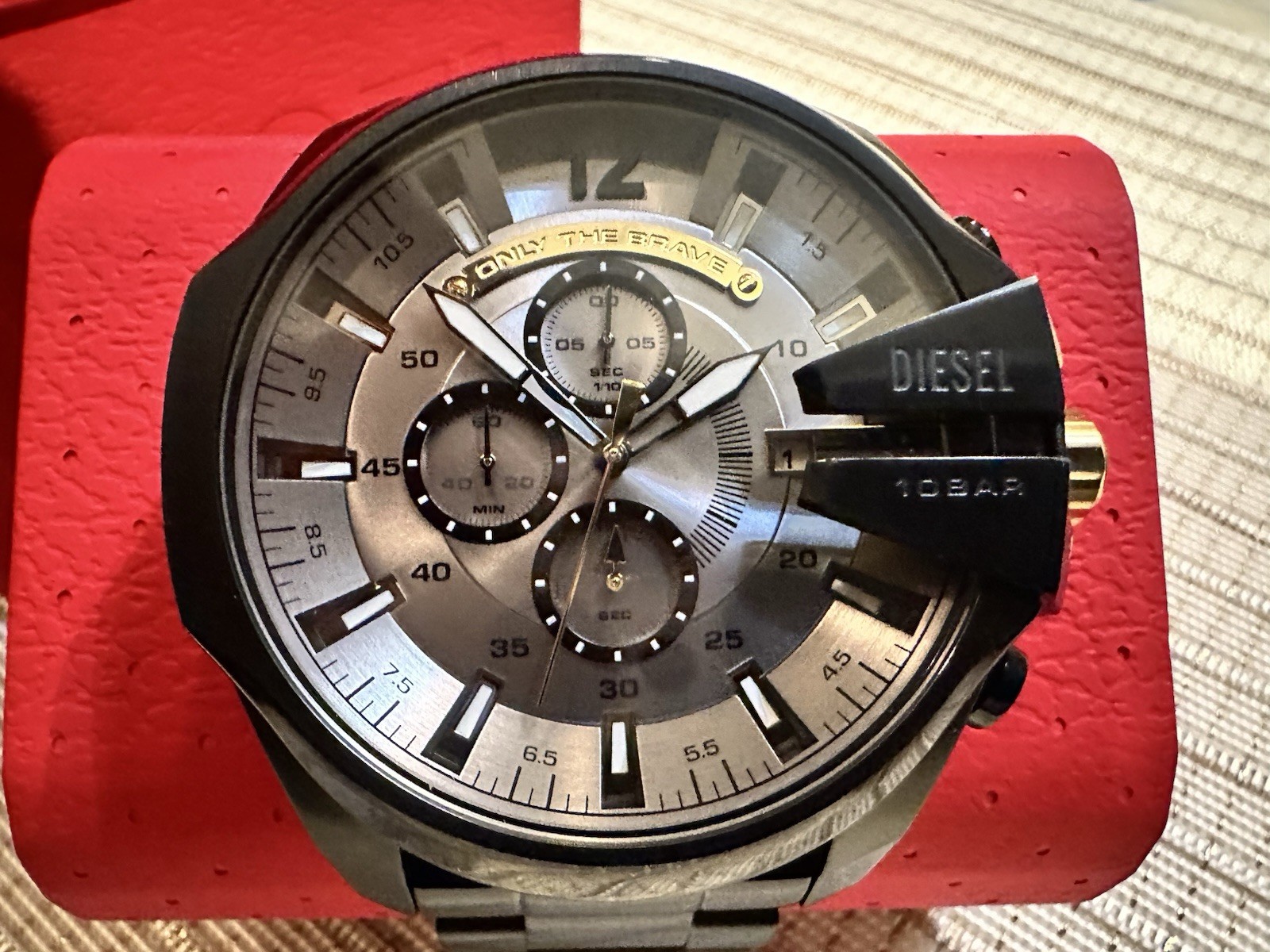 DIESEL DZ4479 MEGA CHIEF BLACK STAINLESS STEEL CHRONOGRAPH WATCH.
