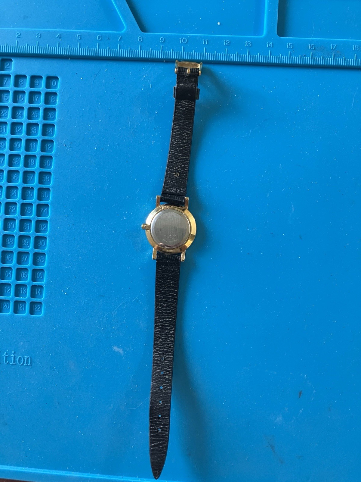 Movado Vintage Quartz Museum Women’s Watch 87-25-832