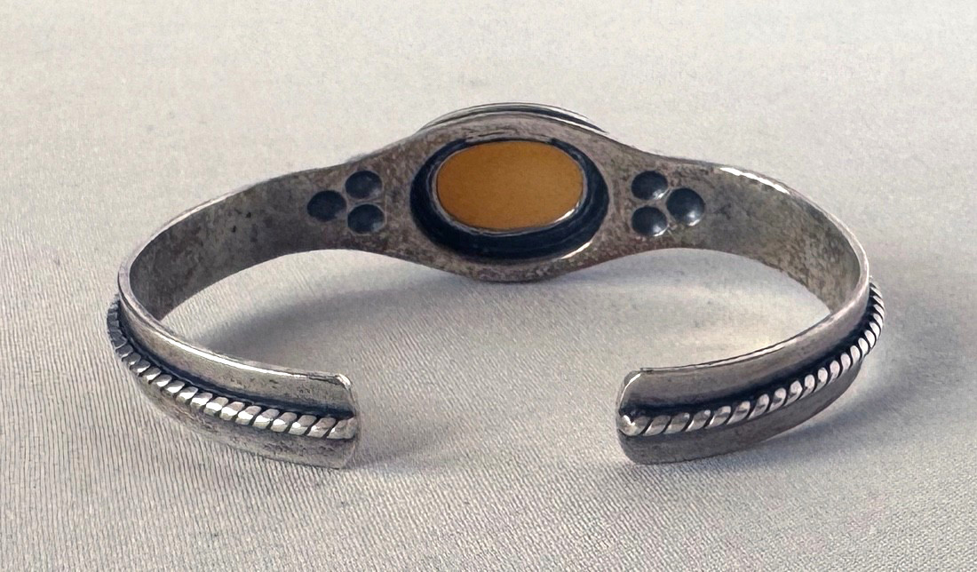 Carolyn Pollack Sterling Silver & MOP Southwestern Style Cuff Bracelet;A545