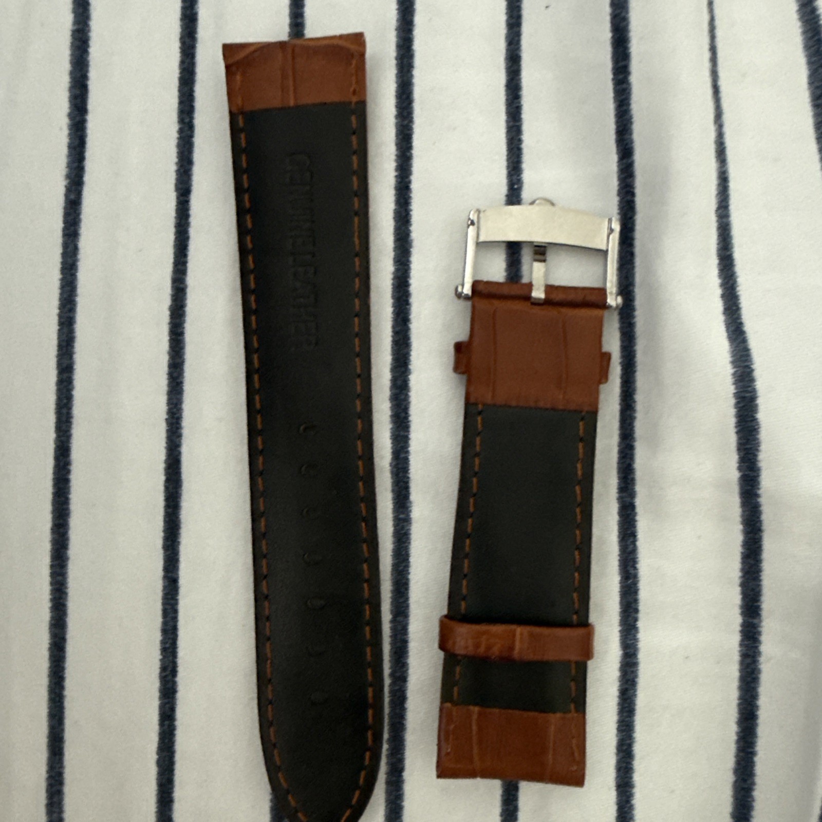 Brown Croco Patterned Cowhide Leather Watch Strap 22mm/20mm