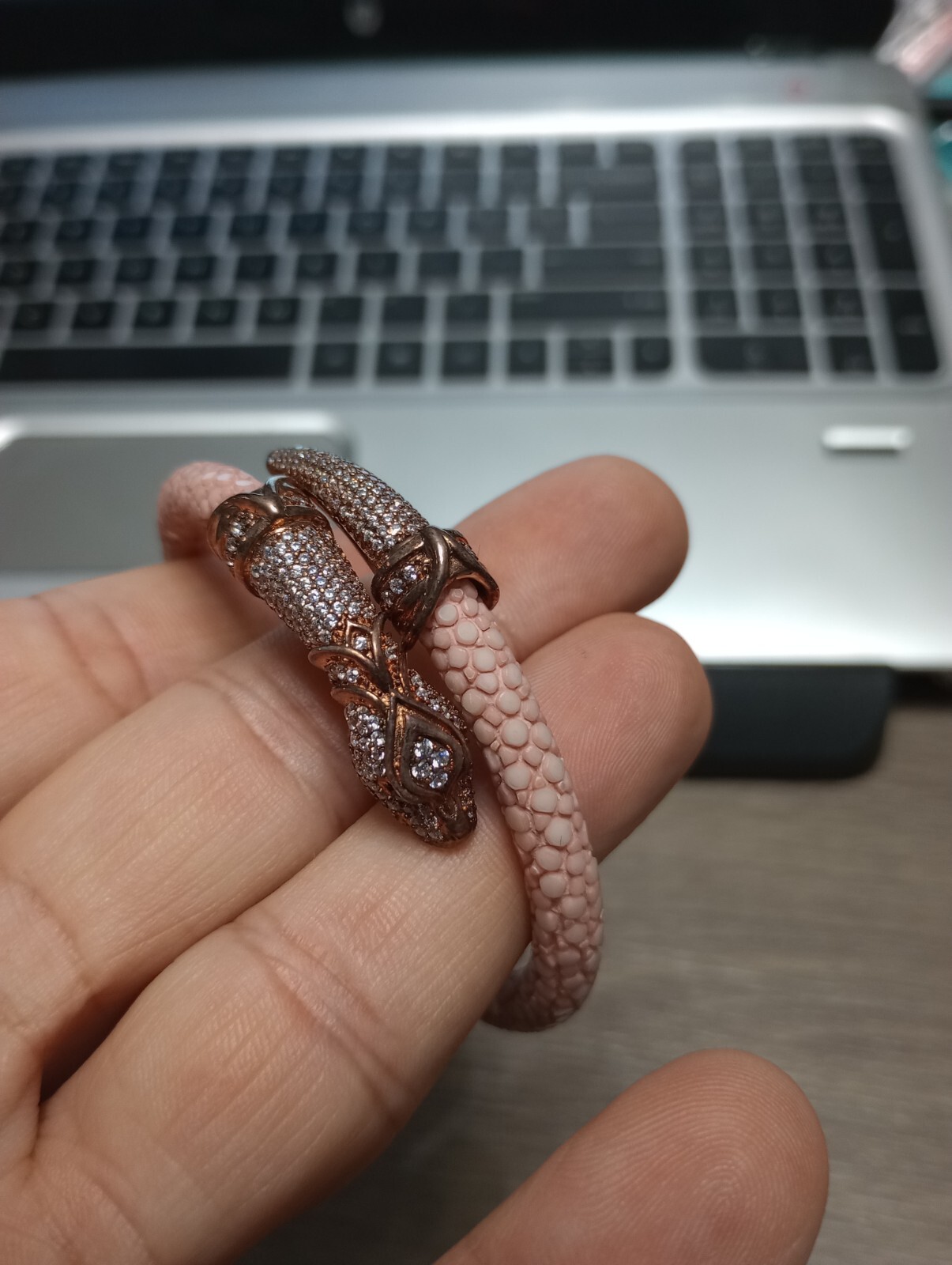Cozmo 925 Sterling Silver Pink Stingray Leather Snake Bracelet 6″ Free Shipping