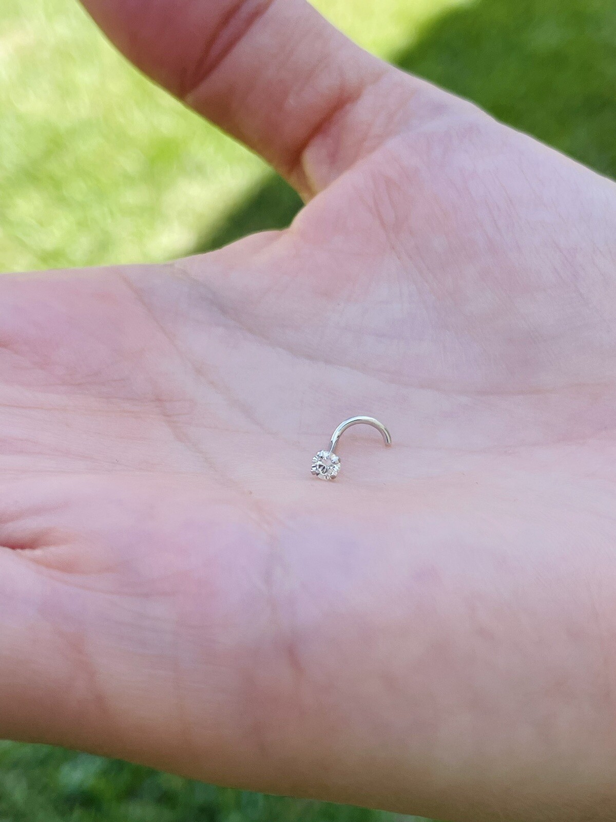 Gold Nose Ring Screw 22 Gauge 1.5mm-3mm Round Natural Diamond 14K White