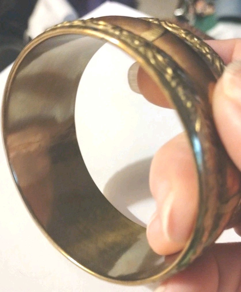 Vtg. Copper/Brass/Silver Bangle 2 1/8 In Wide, 2 1/2 In Diameter