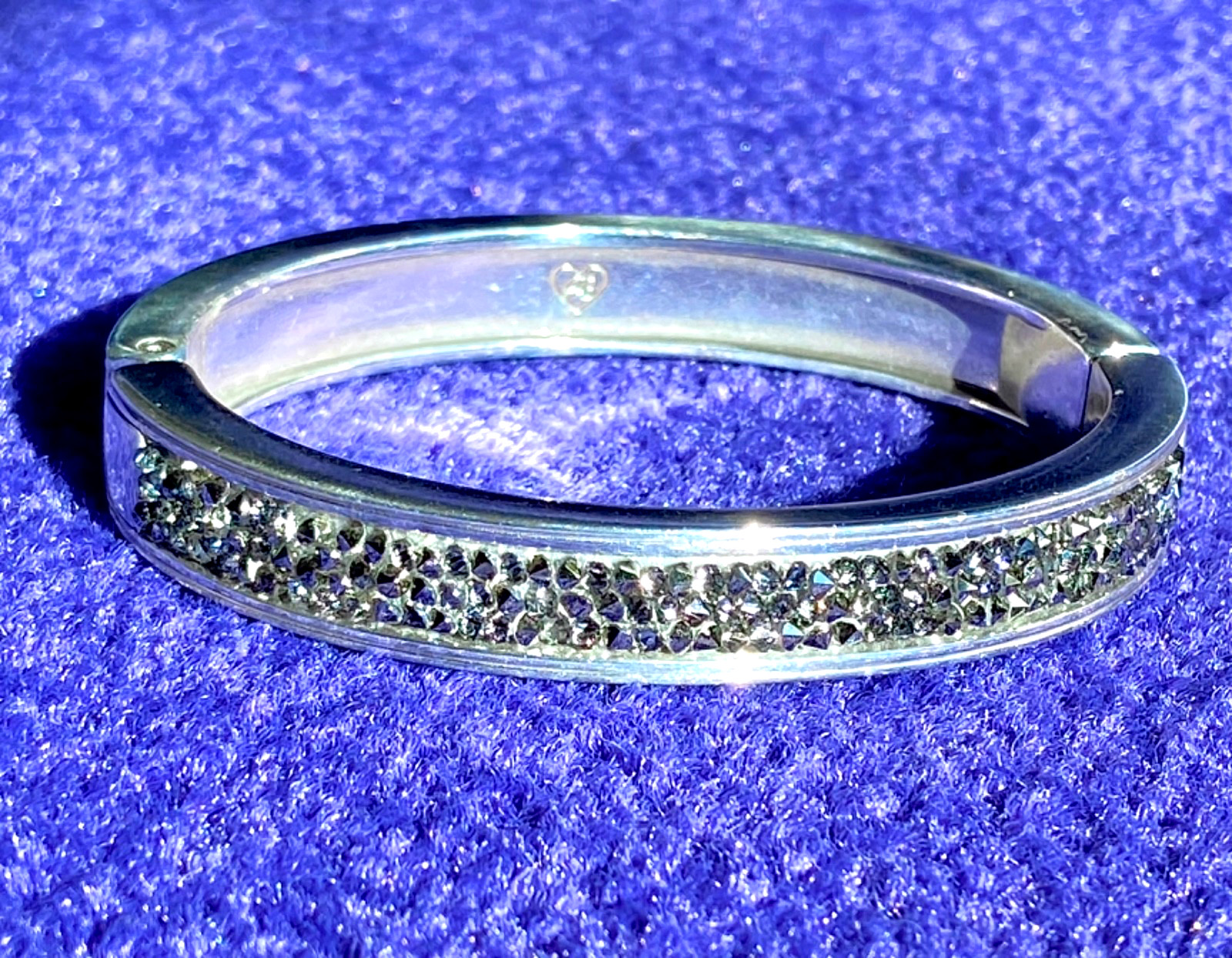 BRIGHTON CRYSTAL ROCKS SILVER DRUSY QUARTZ CRYSTAL SLVR THIN HINGED BRACELET✨VTG