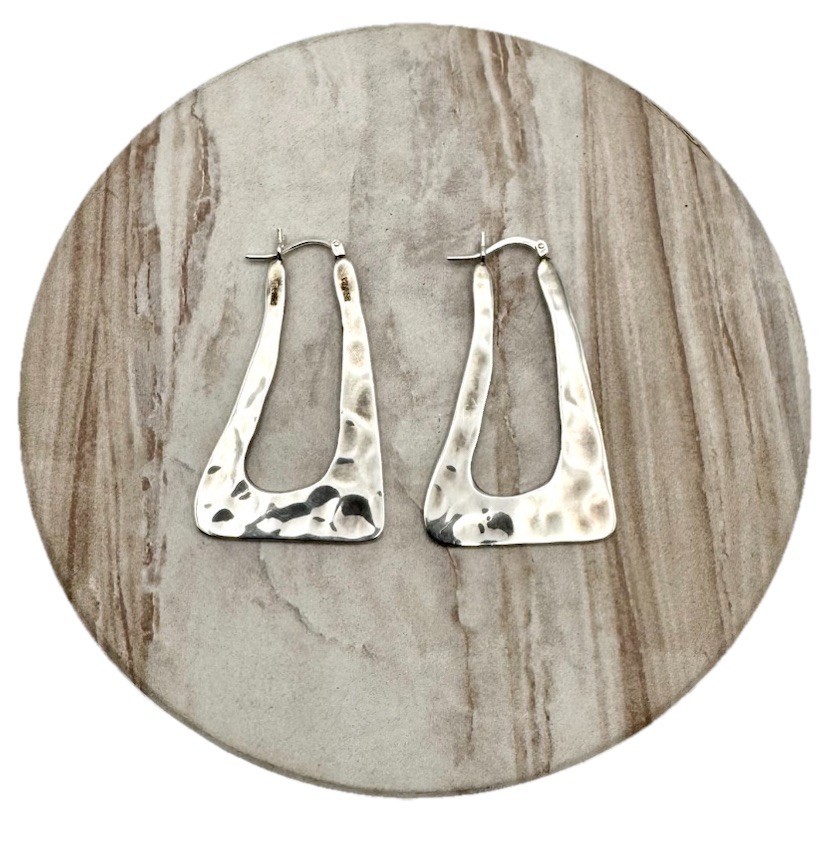 Designer Finola Huges Bolivia Sterling Silver Hammered Modernist Hoop Earrings