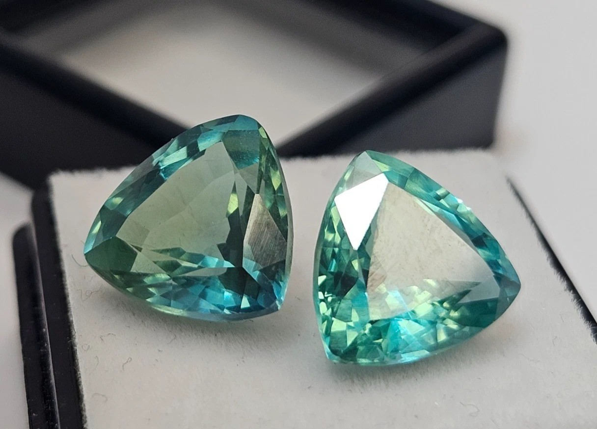 Pair Green Sapphire Natural Trillion Cut 10-12 Ct Loose Gemstone Earring Making
