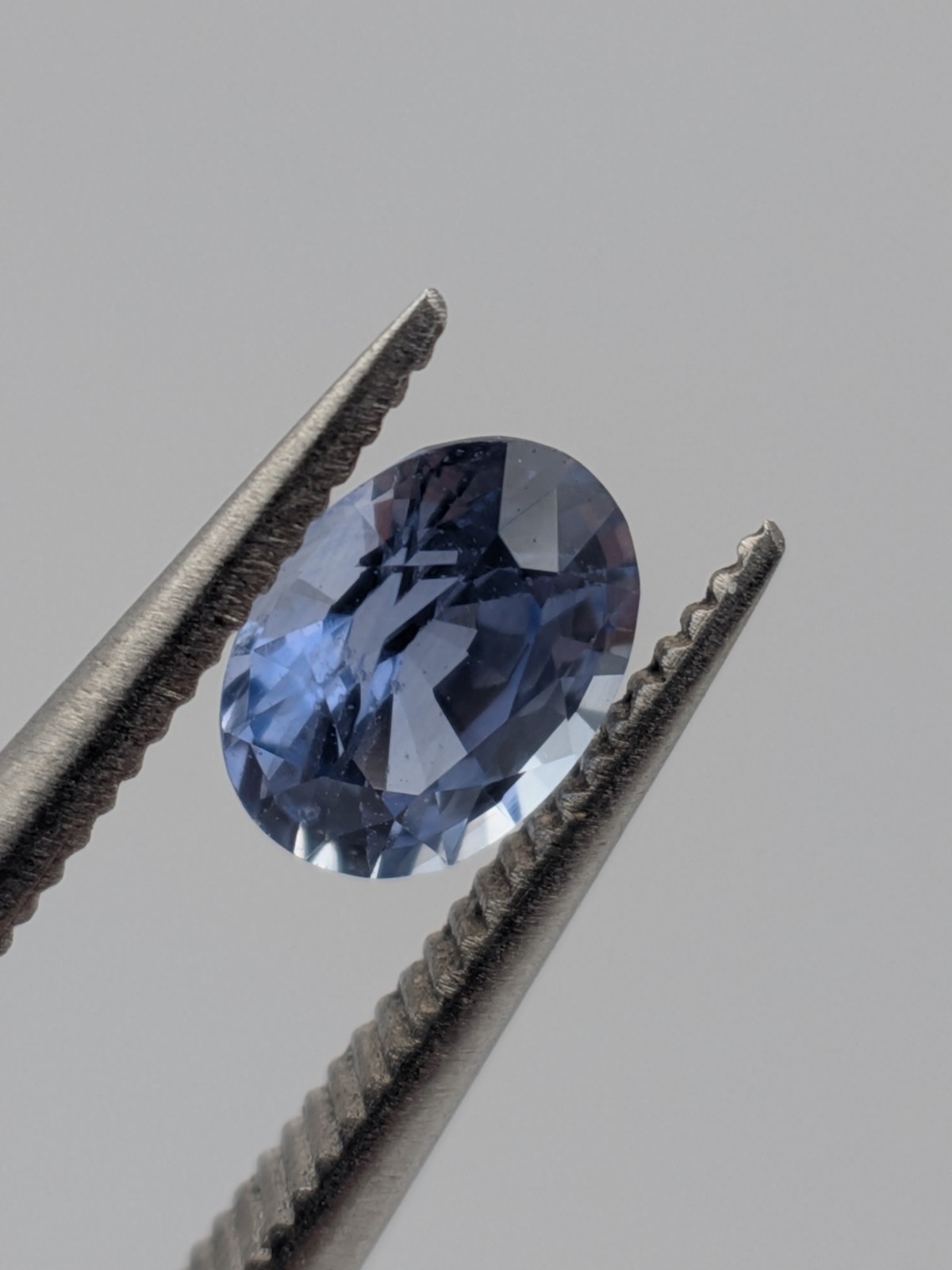 0.57 CT Natural Cornflower Mist Blue Sapphire – Oval Cut Loose Gemstone