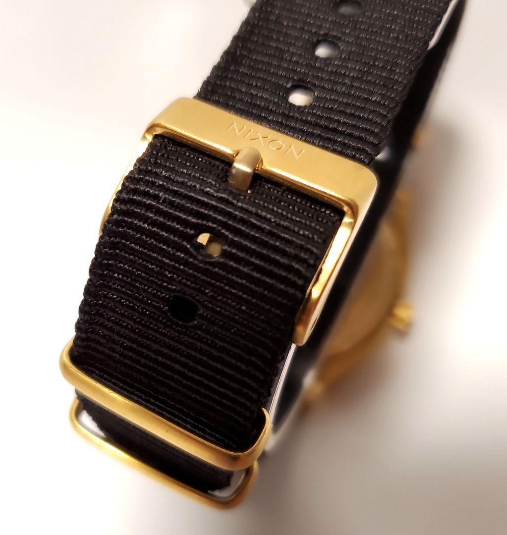 NIXON TIME TELLER GOLD/BLACK, brand new, unused, and fully functional.