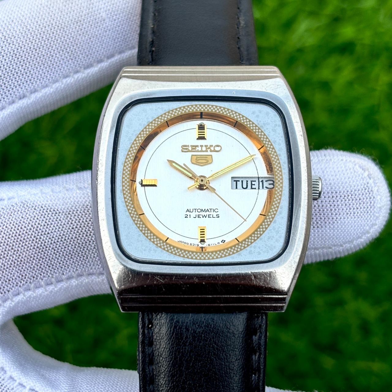 Vintage Seiko 5 Dress Formal Automatic Japan Made Men’s Watch 6319-6080