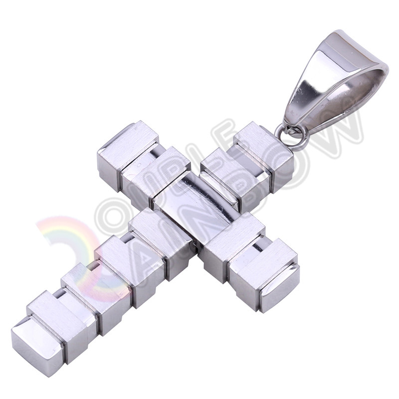 P28 Men stainless steel Gold Silver Black small Cross Pendant