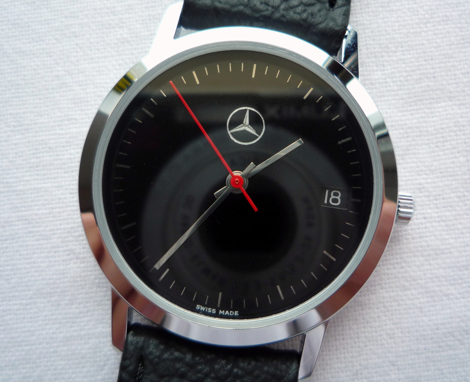 Mercedes Benz Vintage Classic Car Accessory Sport Basic Design Swiss Made Watch