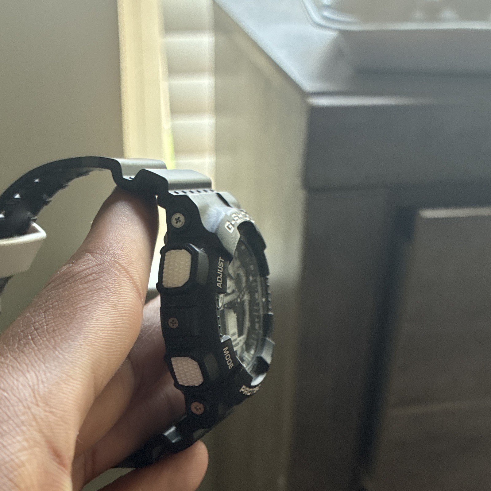 Casio G-SHOCK GA-100BW Men’s Analog-Digital Quartz Shock Resist 200m Resin